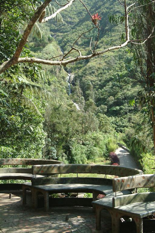 Finca Chamanapamba Guest House บาญอส ภายนอก รูปภาพ